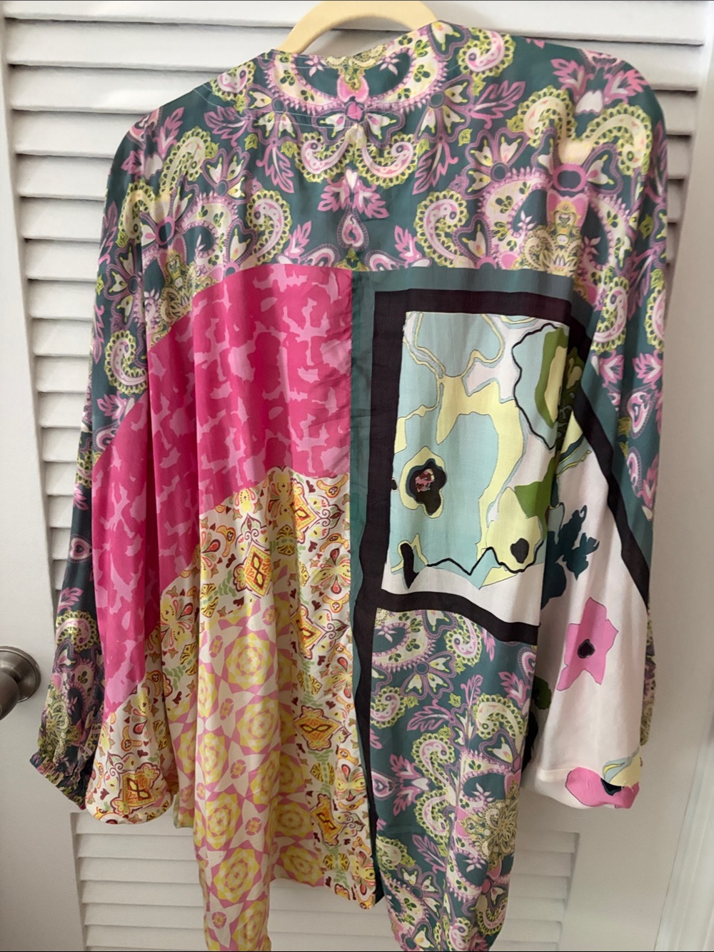 Anthropologie Silk Patchwork Kimono in Pink, Green & Cream - Picture 5 of 8